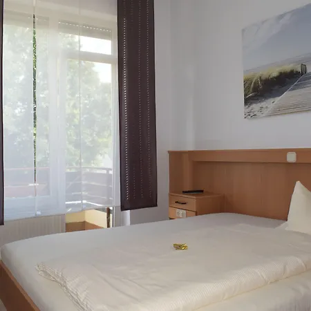 Landgasthof Buch 호텔