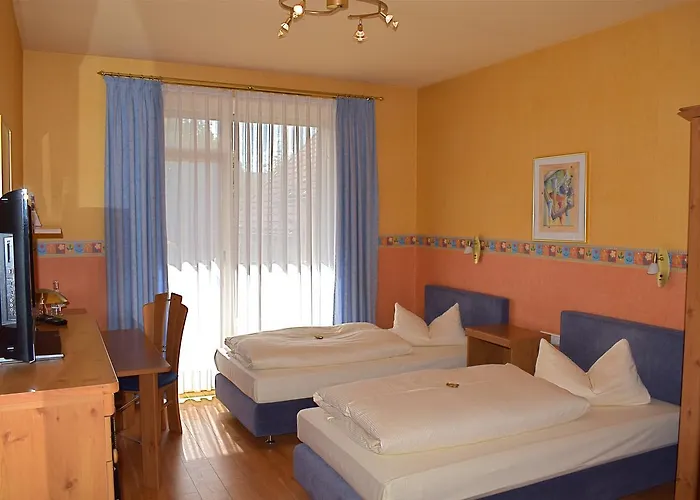 Szálloda Landgasthof Buch 3*